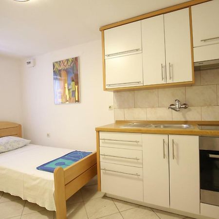 Apartments Paleka Petrčane Exterior foto