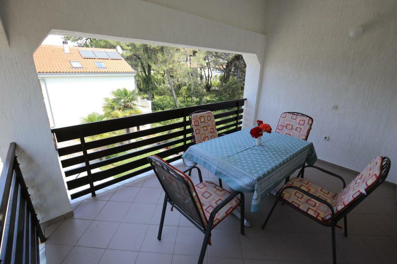 Apartments Paleka Petrčane Exterior foto